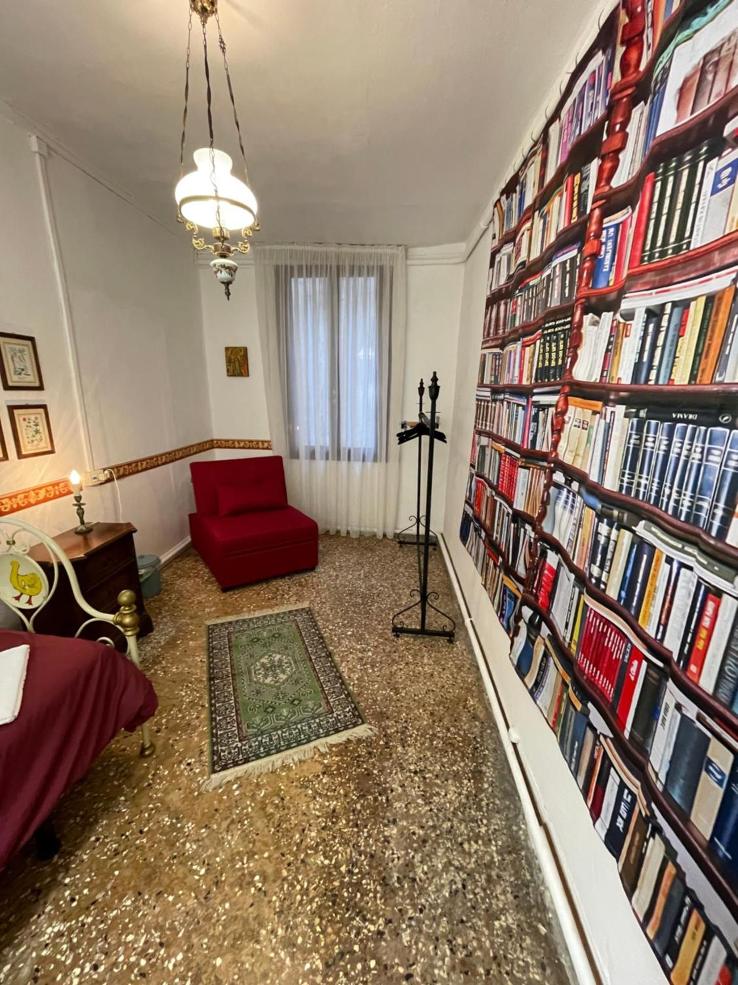Lions Venice Guest House Bagian luar foto