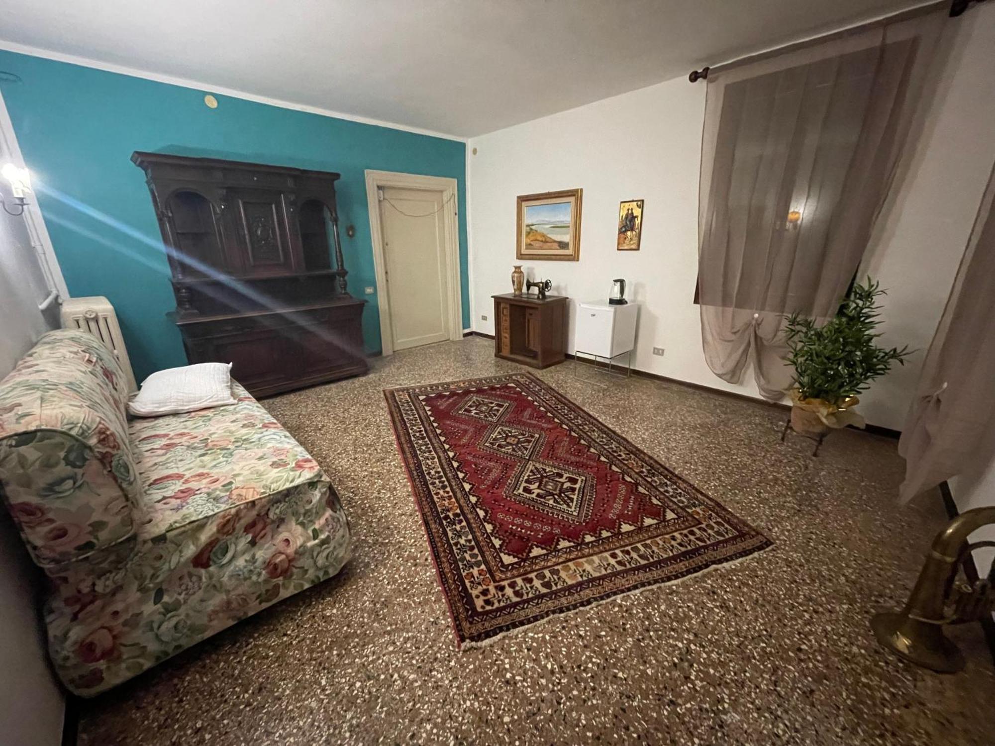 Lions Venice Guest House Bagian luar foto