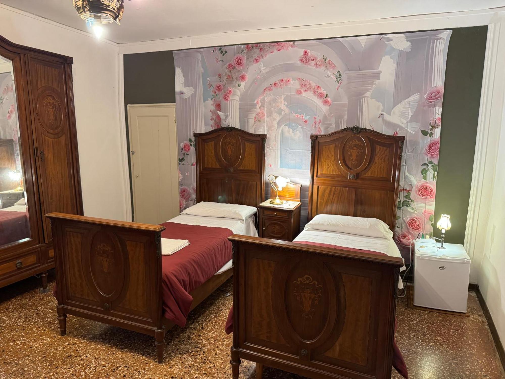 Lions Venice Guest House Bagian luar foto