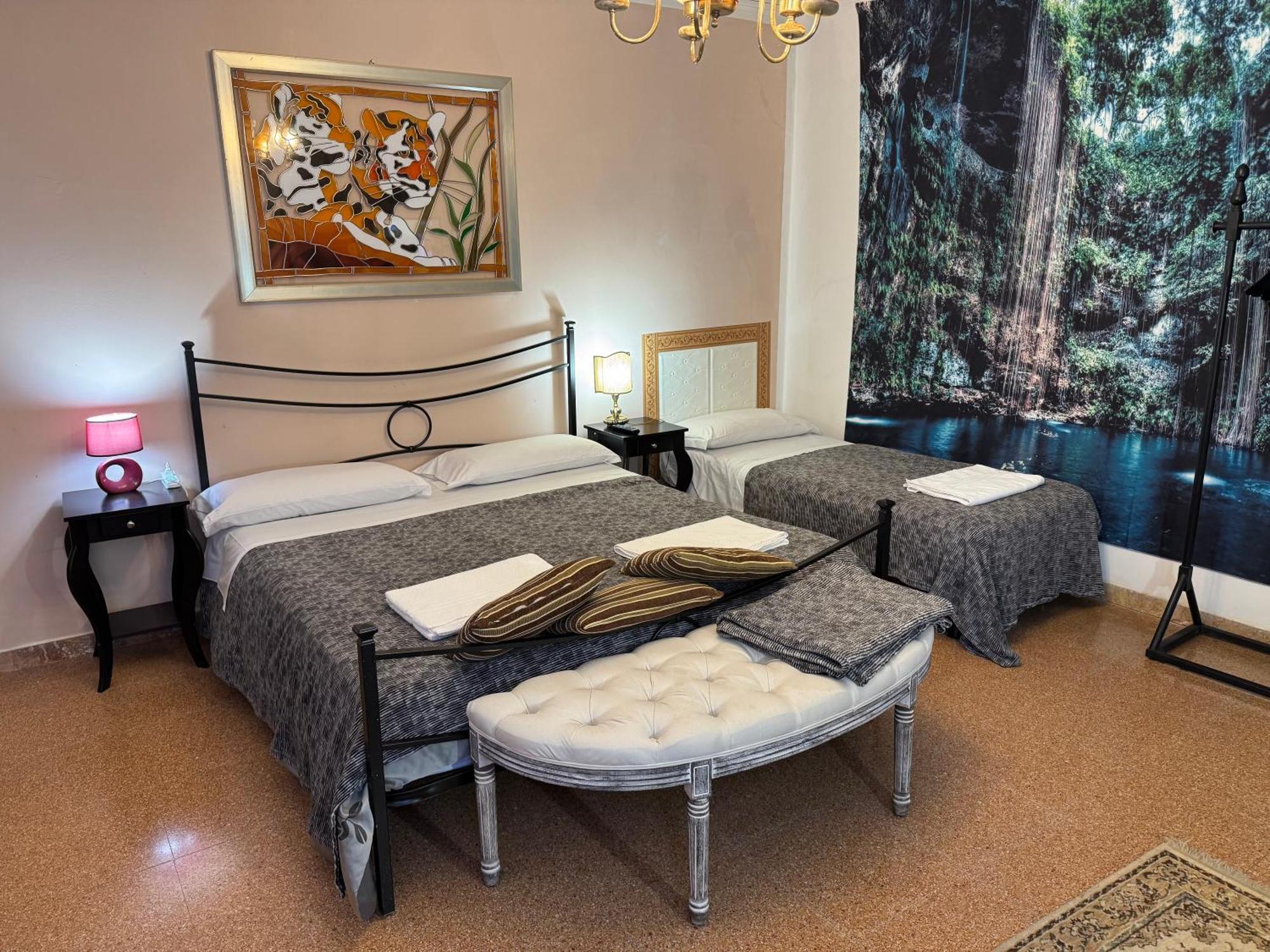 Lions Venice Guest House Bagian luar foto